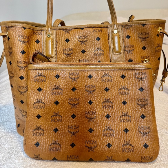 MCM Cognac Visetos Medium Tote Bag - Picture 1 of 8
